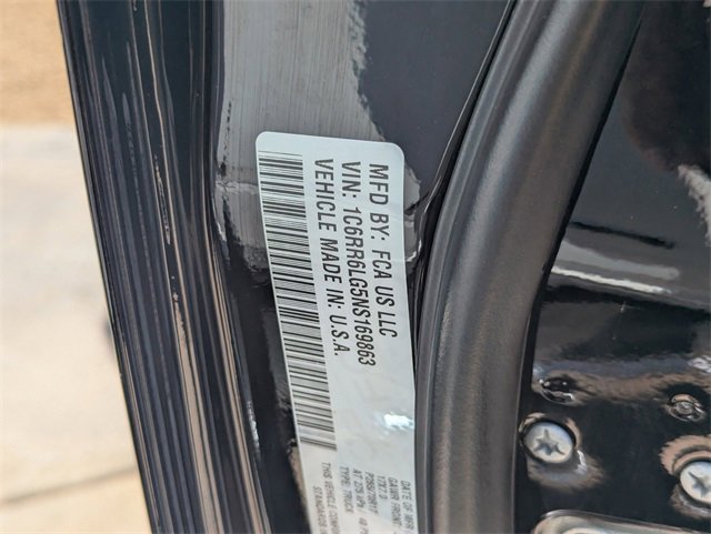 Used 2022 RAM 1500 Classic SLT image 32