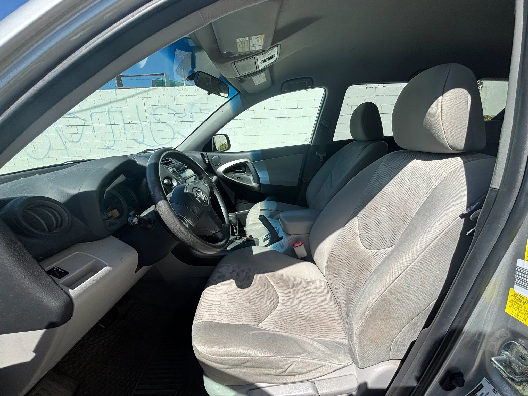 Used 2011 Toyota RAV4 4WD w/ Base L4 Extra Value Pkg image 21