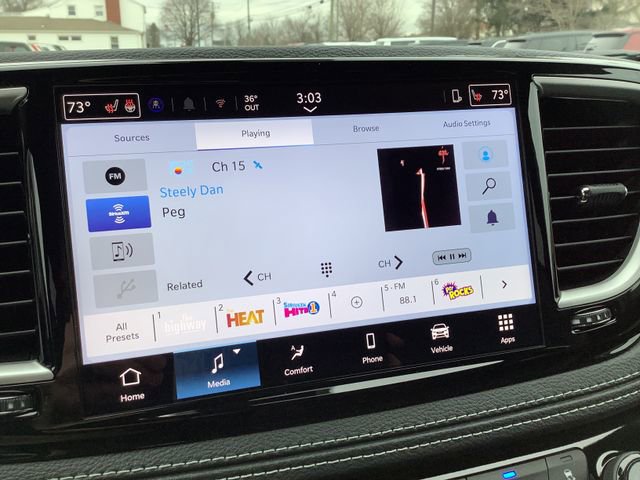 New 2026 Chrysler Pacifica Select image 13