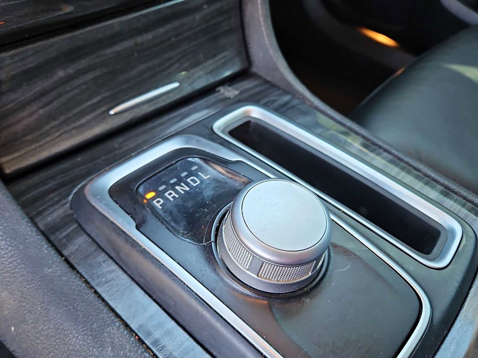 Used 2022 Chrysler 300 Touring L image 21