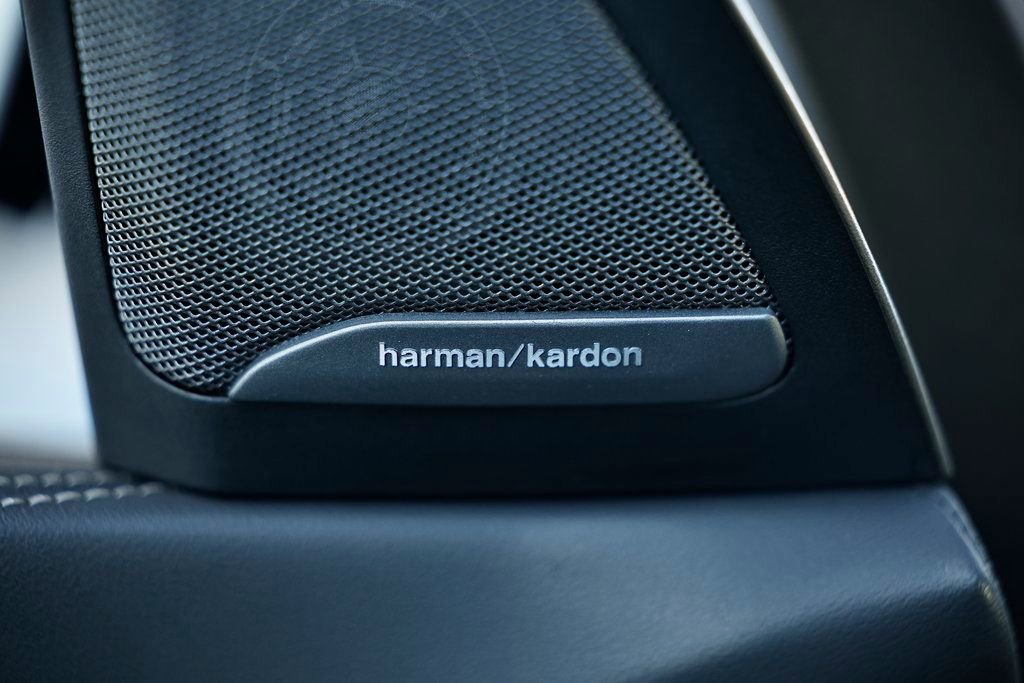 New 2026 BMW X5 M60i w/ Climate Comfort Package image 19