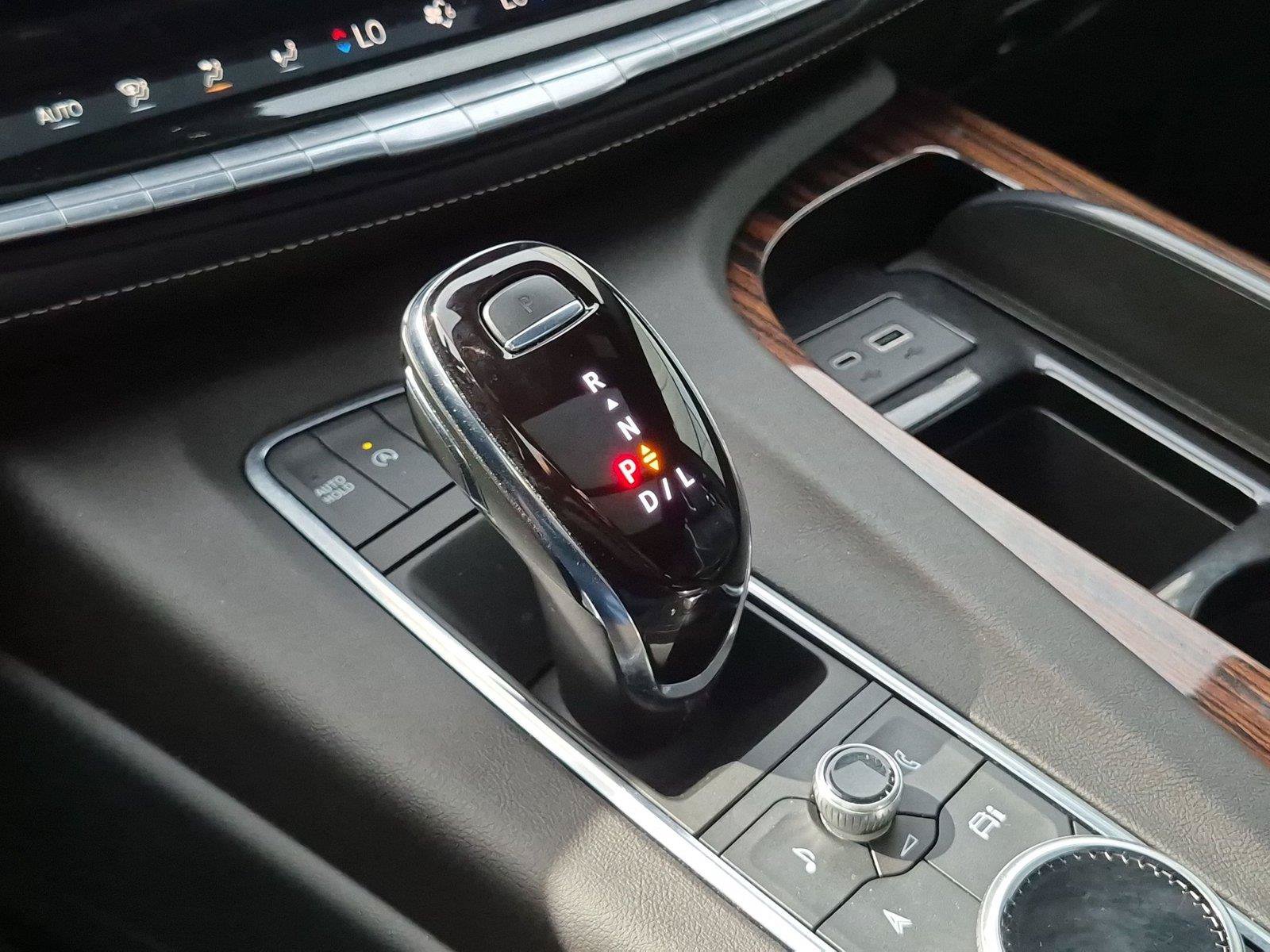 Used 2022 Cadillac Escalade ESV Premium Luxury AWD/4WD image 23