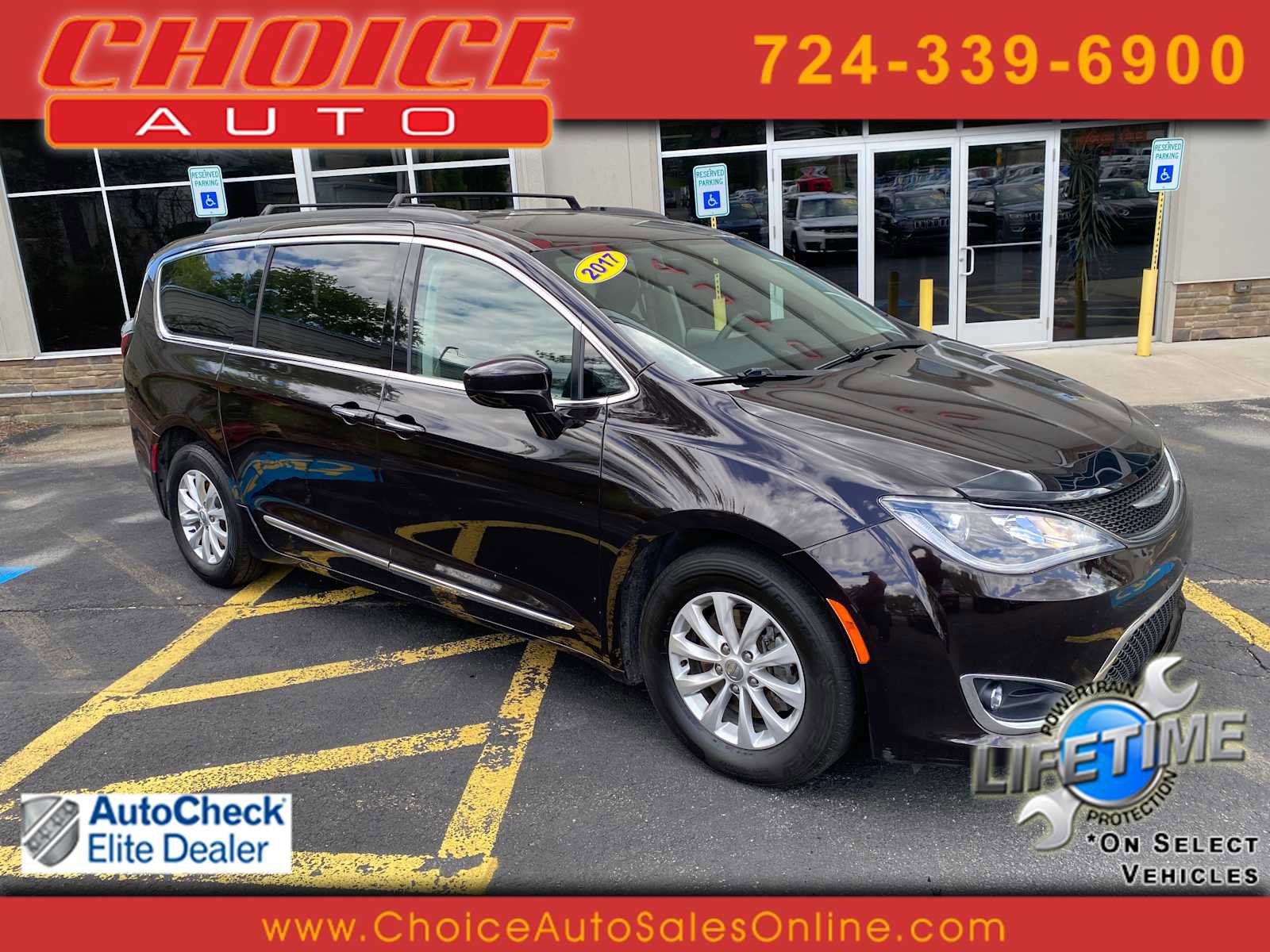 Used 2017 Chrysler Pacifica Touring-L FWD image 1