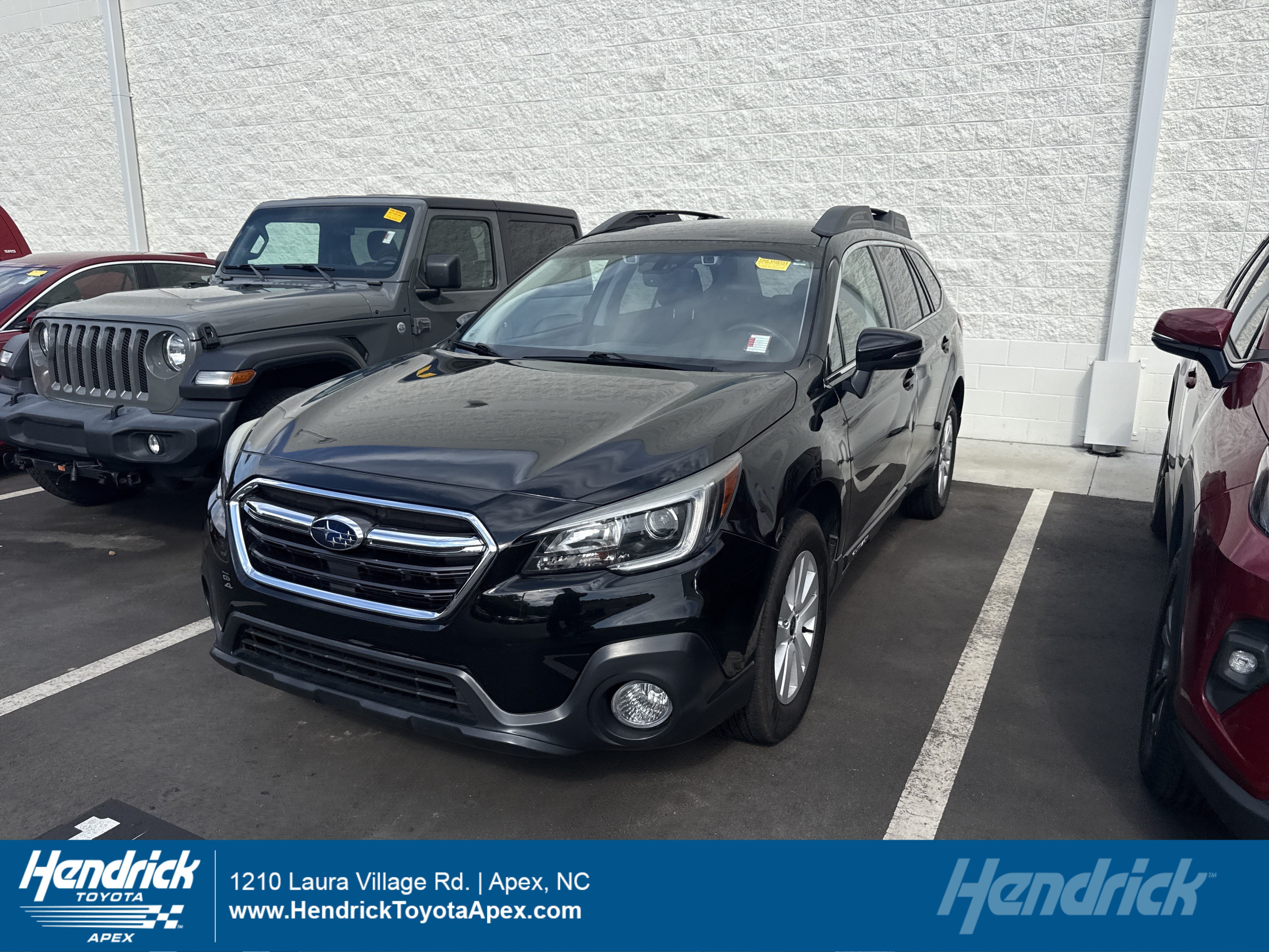 Used 2019 Subaru Outback 2.5i Premium AWD/4WD image 1