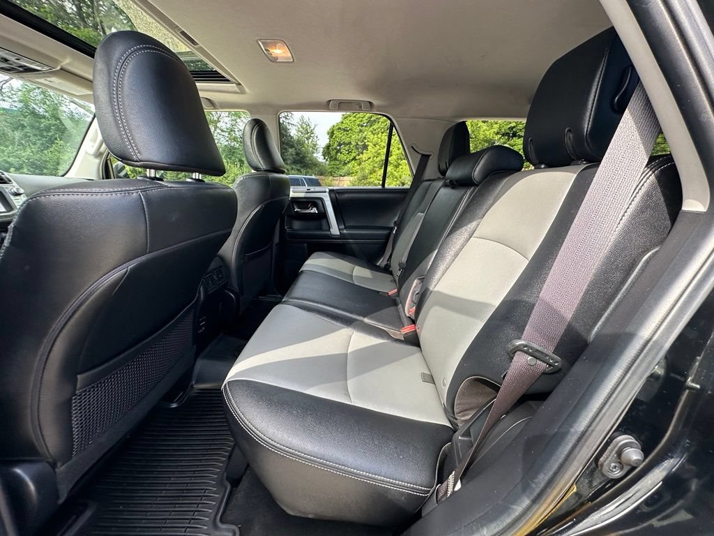 Used 2019 Toyota 4Runner SR5 Premium AWD/4WD image 18