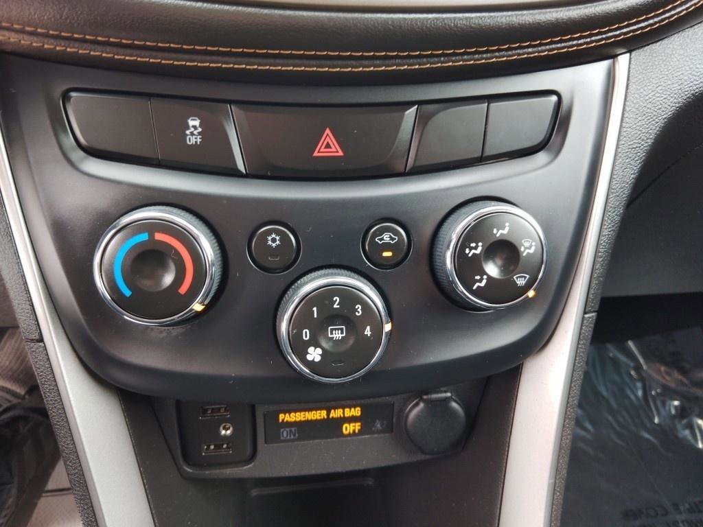Used 2017 Chevrolet Trax LT image 21