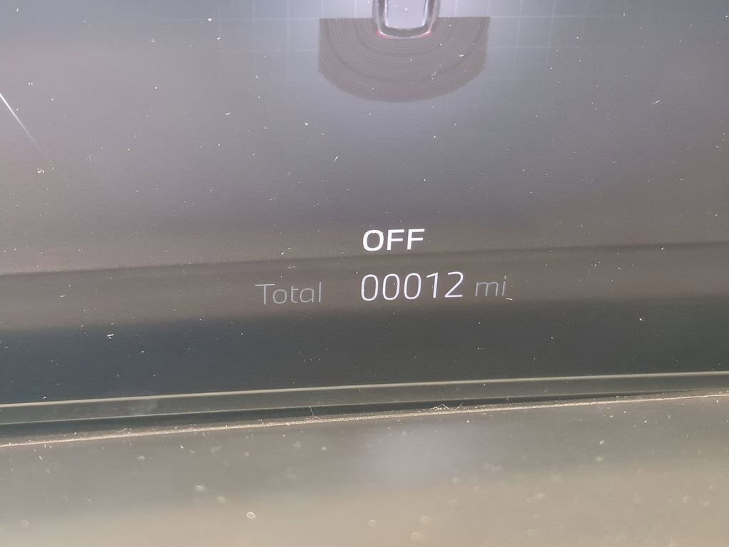 New 2026 BMW X5 xDrive40i w/ M Sport Package image 30