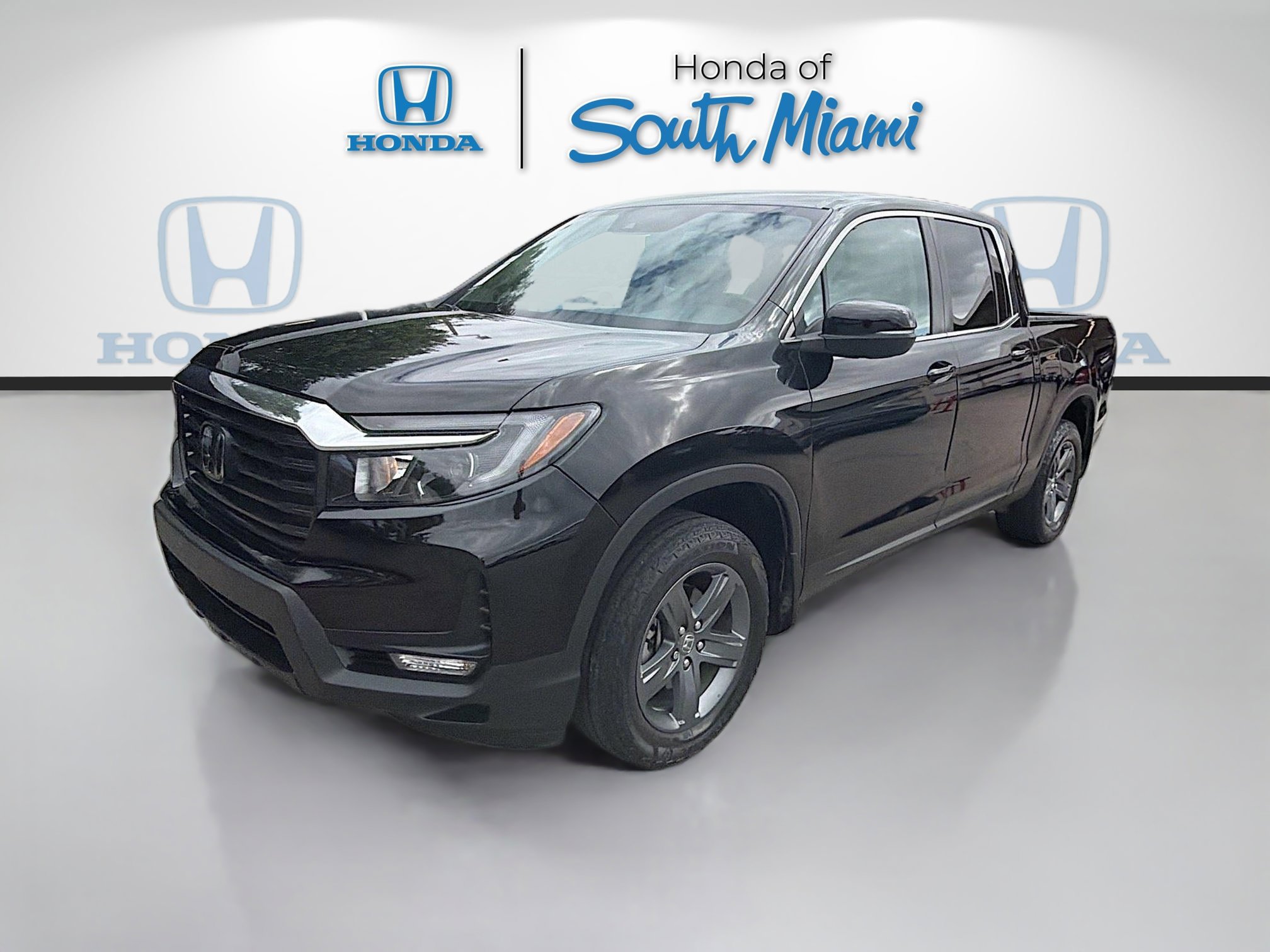 Certified 2023 Honda Ridgeline RTL image 3