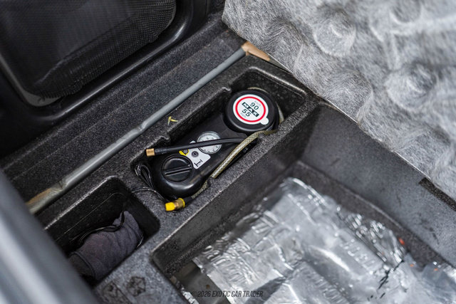 Used 2009 Dodge Challenger SRT8 w/ SRT Option Group II image 34