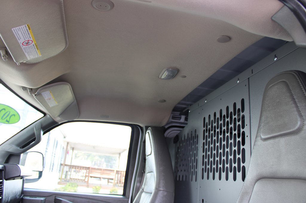 Used 2024 Chevrolet Express 2500 w/ Driver Convenience Package RWD image 18