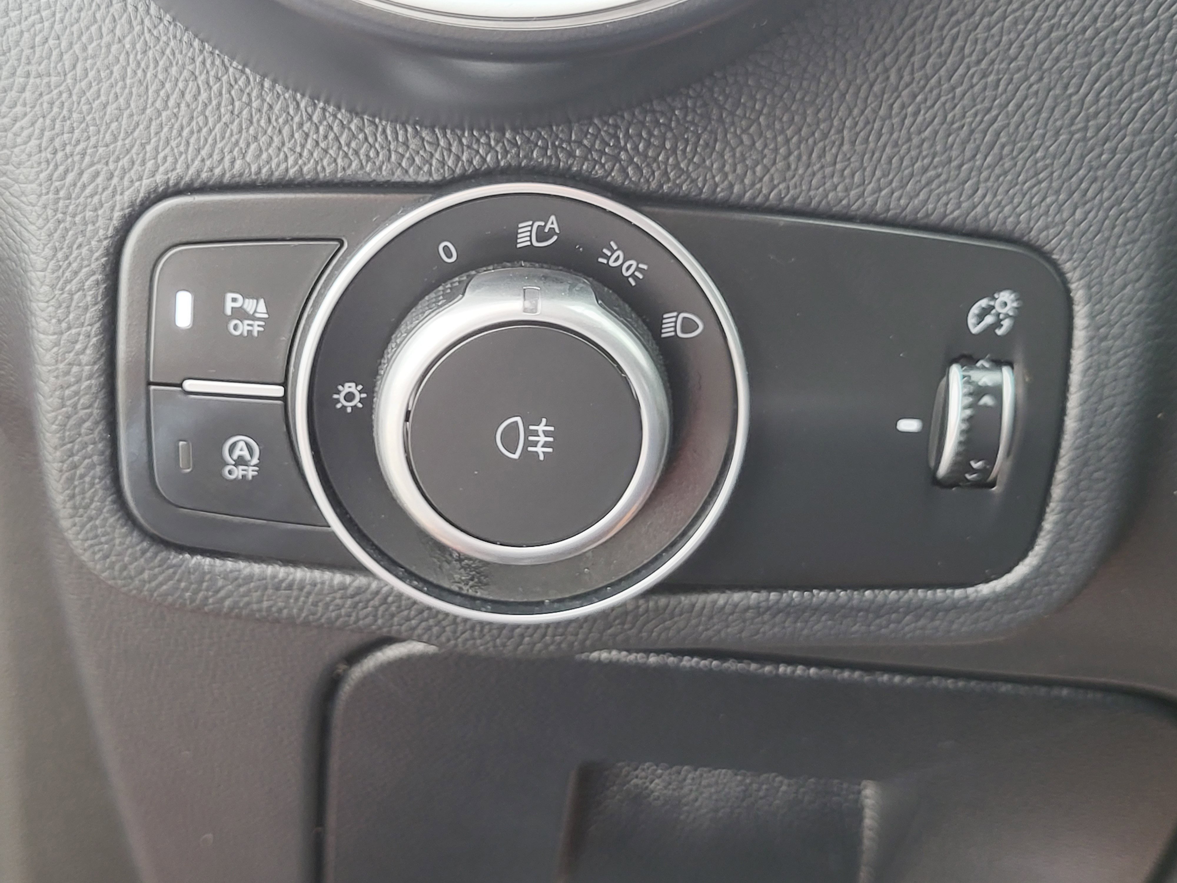 Used 2023 Alfa Romeo Stelvio Sprint RWD image 47