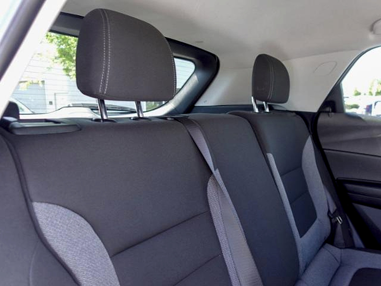 Used 2025 Chevrolet TrailBlazer LS w/ LS Convenience Package FWD image 13
