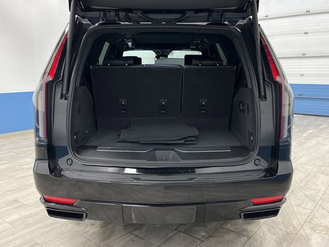 Used 2023 Cadillac Escalade Sport Platinum image 17