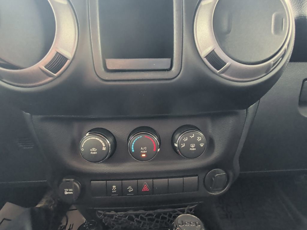 Used 2016 Jeep Wrangler Sport AWD/4WD image 20