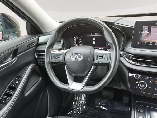 Used 2022 INFINITI QX60 Luxe w/ Cargo Package AWD/4WD image 12