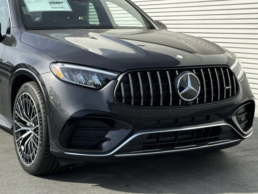 New 2025 Mercedes-Benz GLC 43 AMG 4MATIC Coupe image 3