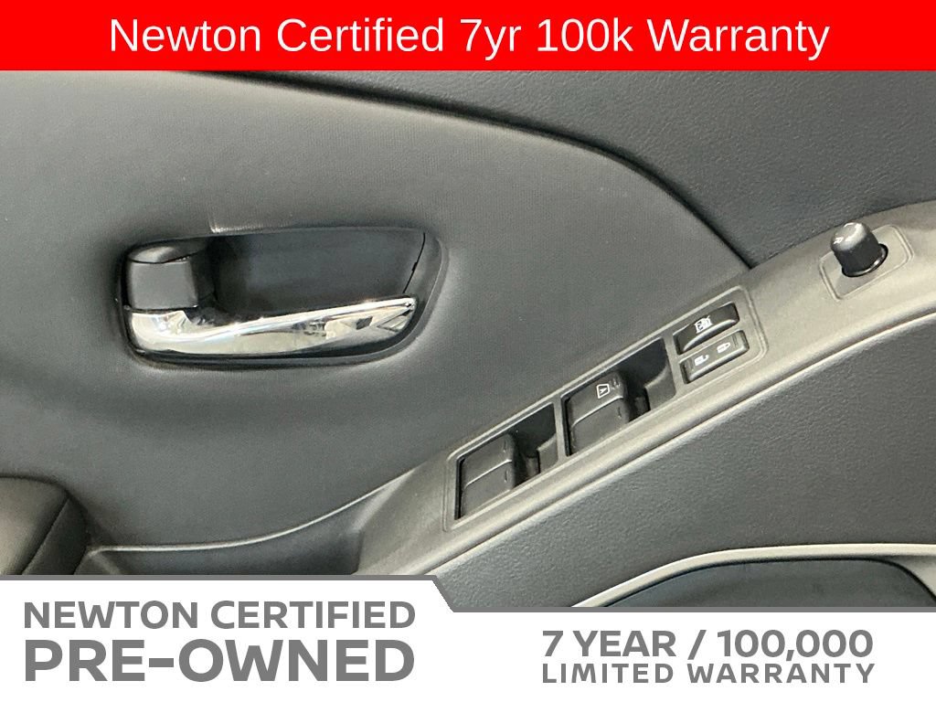 Used 2023 Nissan Frontier SV w/ Tow Package AWD/4WD image 33