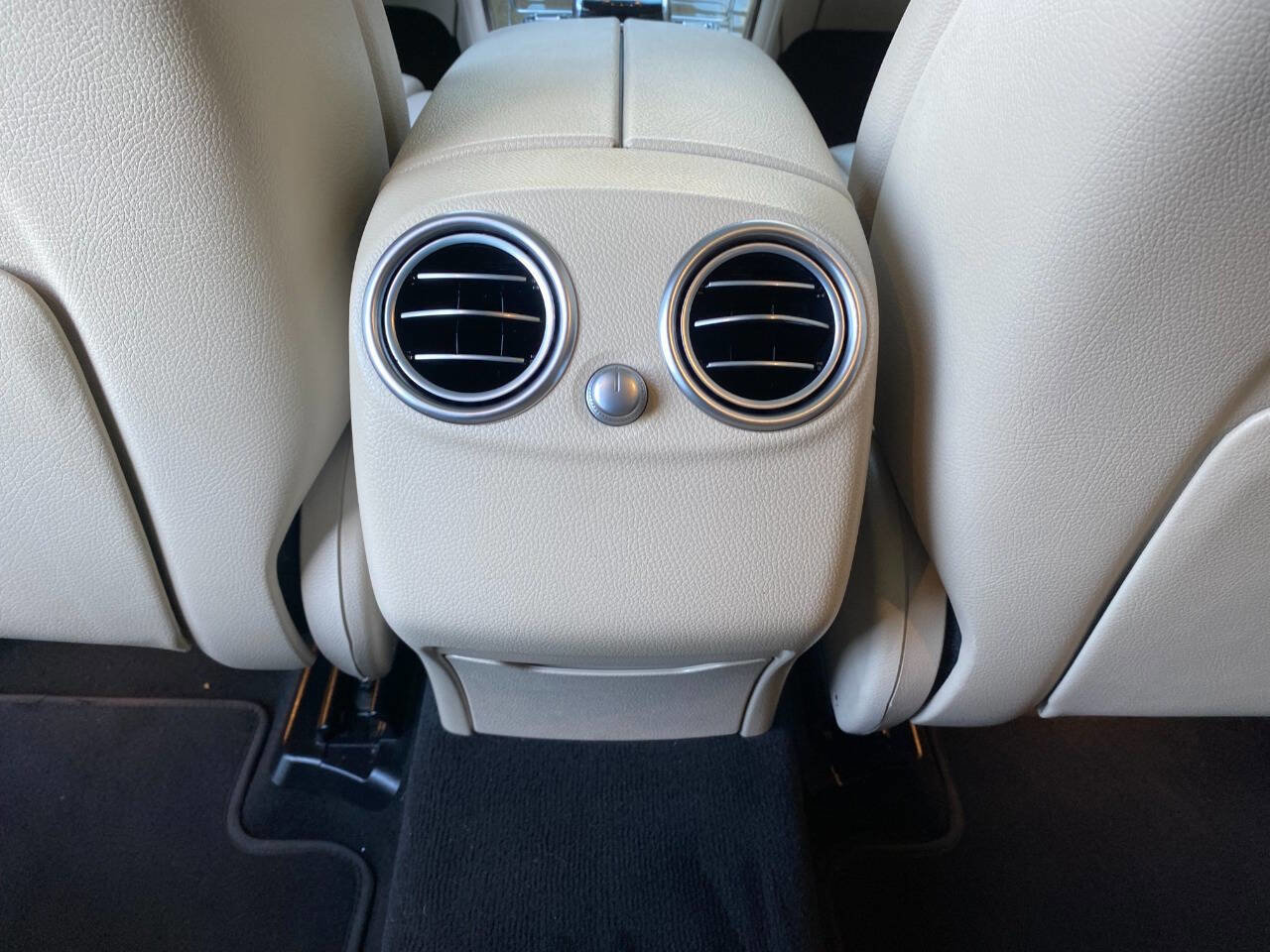 Used 2019 Mercedes-Benz GLC 300 image 43