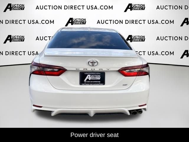 Used 2021 Toyota Camry SE image 5