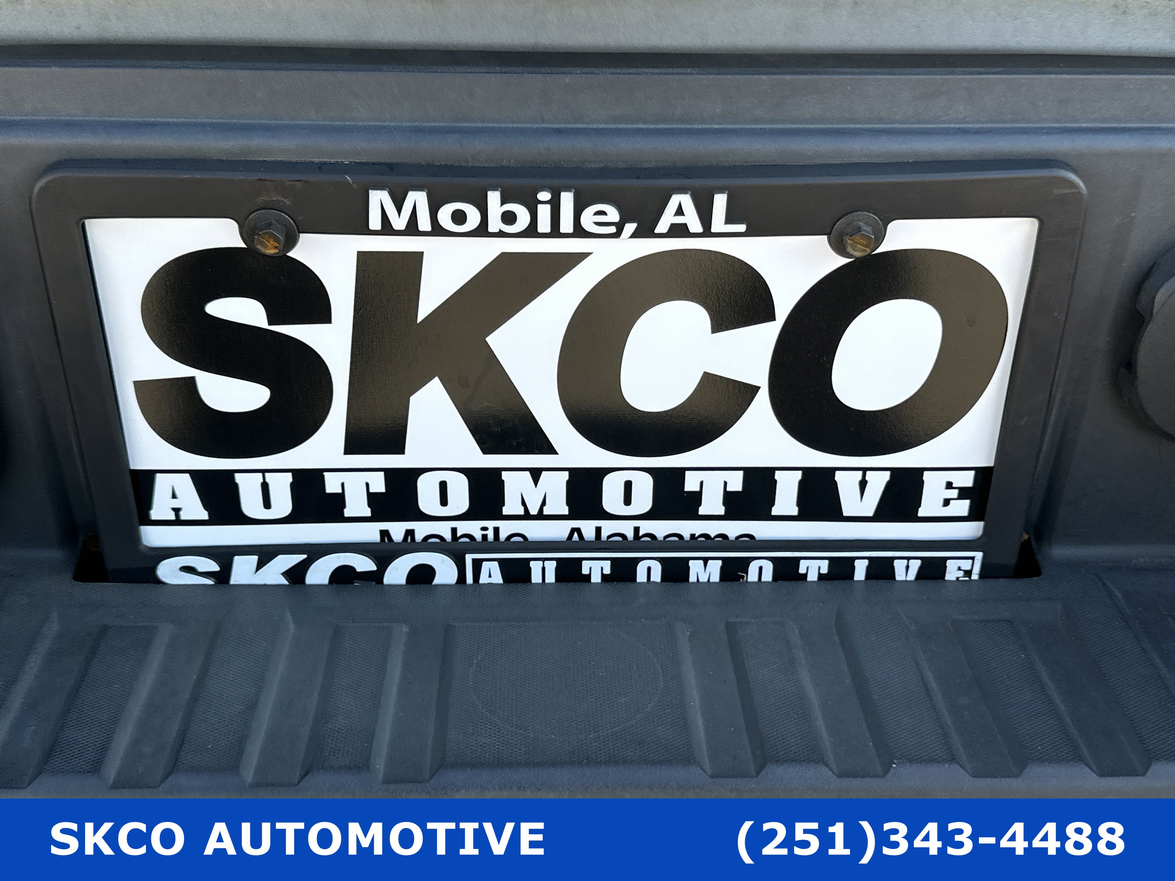 Used 2018 Chevrolet Silverado 1500 Custom w/ Custom Value Package image 29