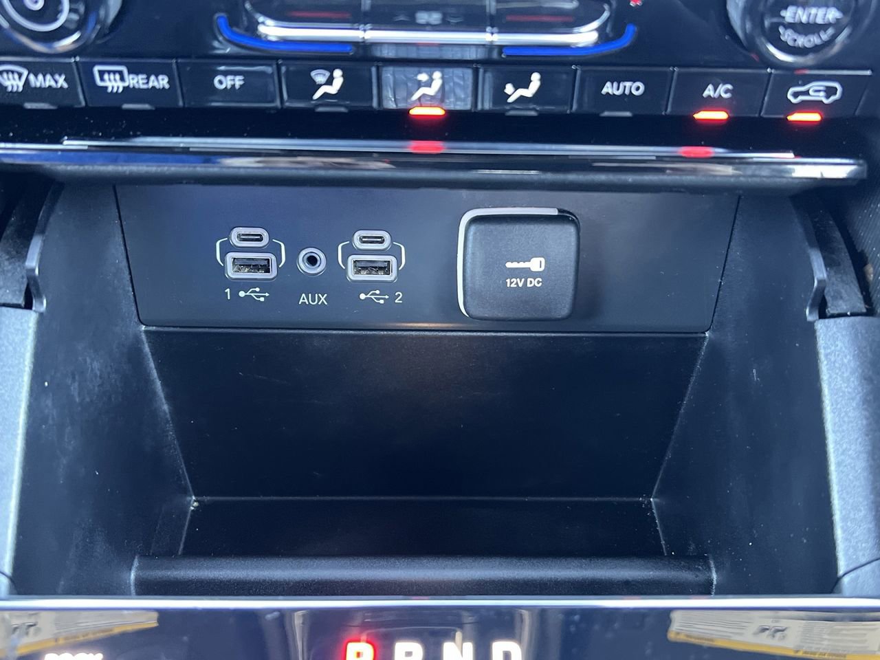 Used 2024 Jeep Grand Cherokee Limited 4xe image 9