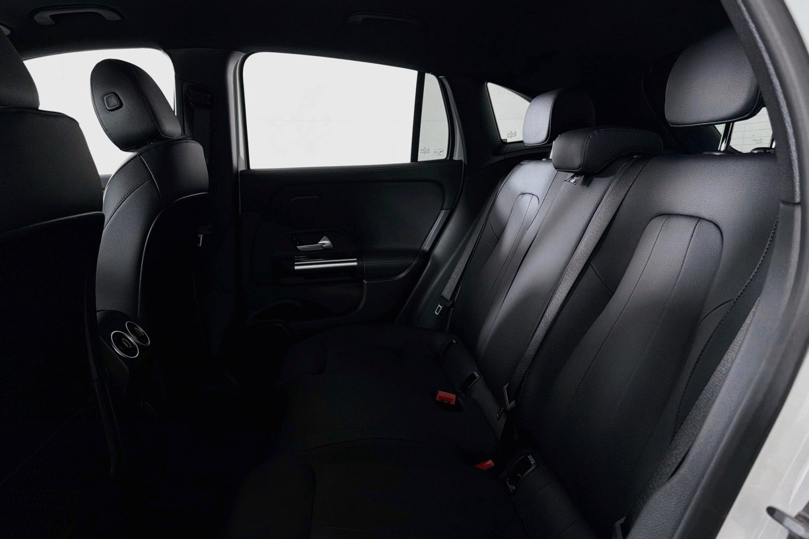 New 2026 Mercedes-Benz GLA 250 image 7