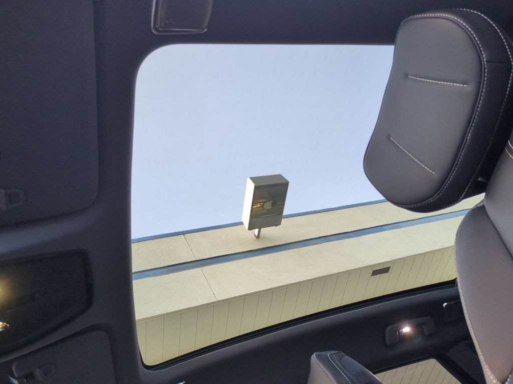 New 2026 Cadillac Optiq Luxury 1 RWD image 18