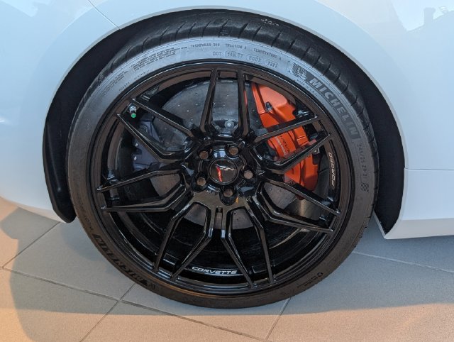 New 2027 Chevrolet Corvette Z06 RWD image 3