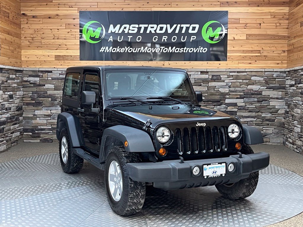 Used 2013 Jeep Wrangler Sport AWD/4WD image 4
