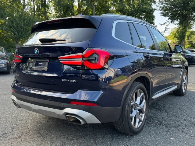 Used 2023 BMW X3 xDrive30i w/ Premium Package AWD/4WD image 5