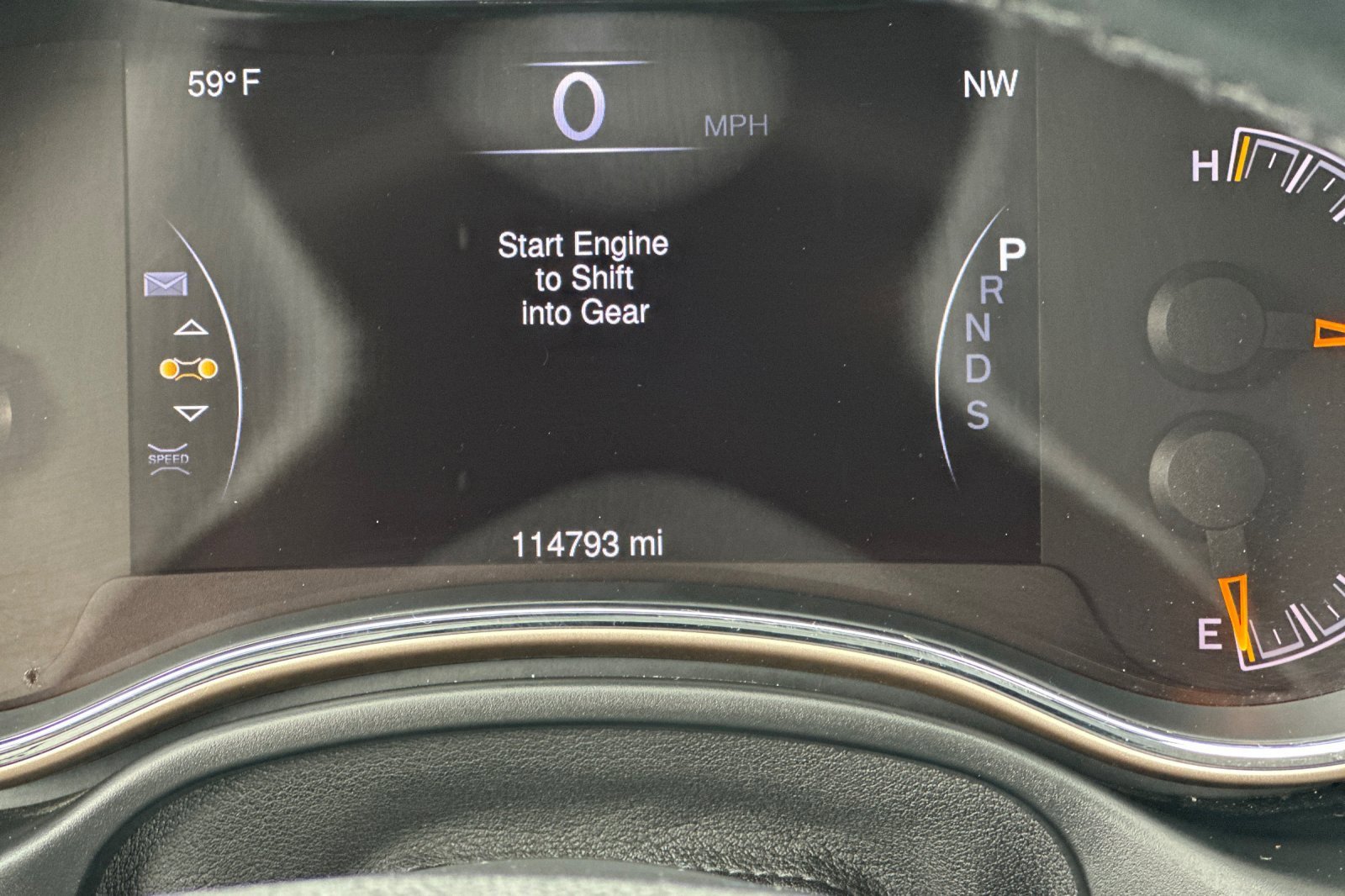 Used 2014 Jeep Grand Cherokee Altitude image 28