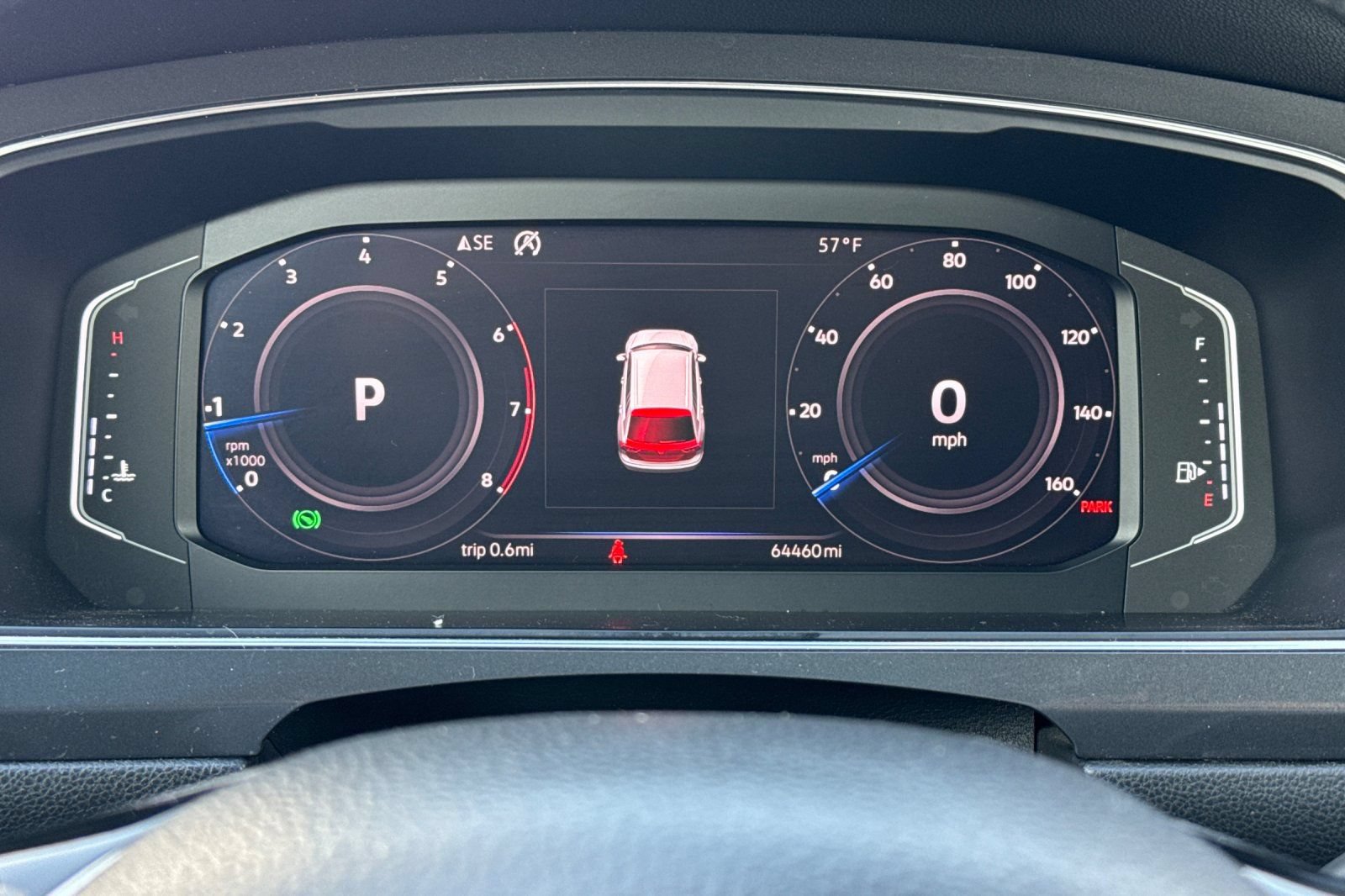 Used 2020 Volkswagen Tiguan SEL FWD image 26