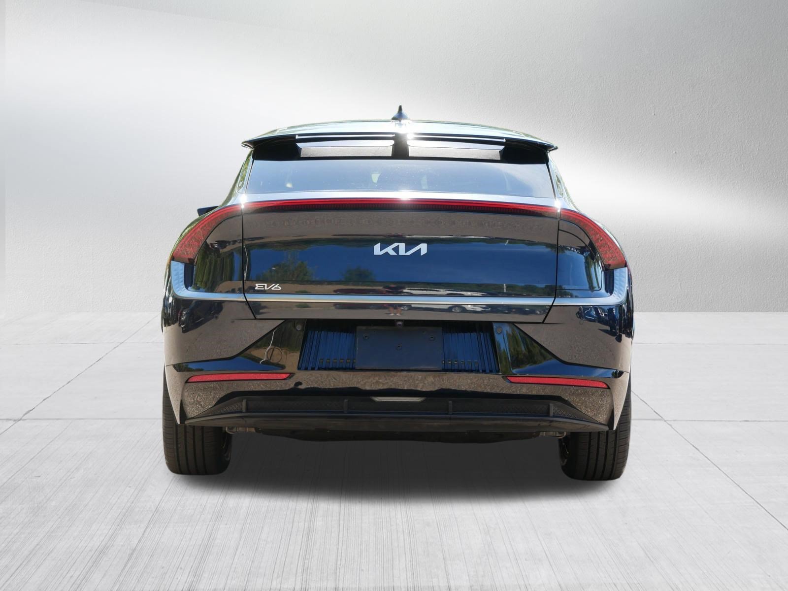Certified 2024 Kia EV6 Wind w/ Wind Technology Package AWD/4WD image 6