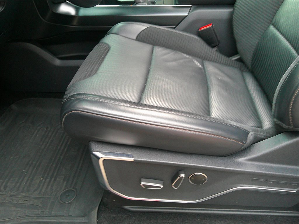 Used 2022 Ford F150 Raptor w/ Equipment Group 801A High image 13