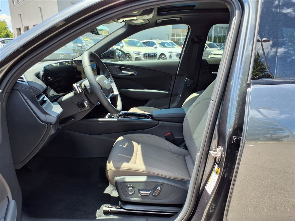 New 2026 Audi Q3 quattro 2.0T AWD/4WD image 11