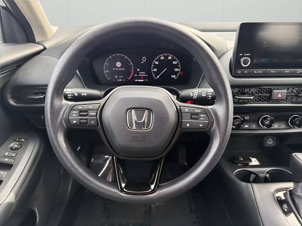 Used 2023 Honda HR-V LX image 25