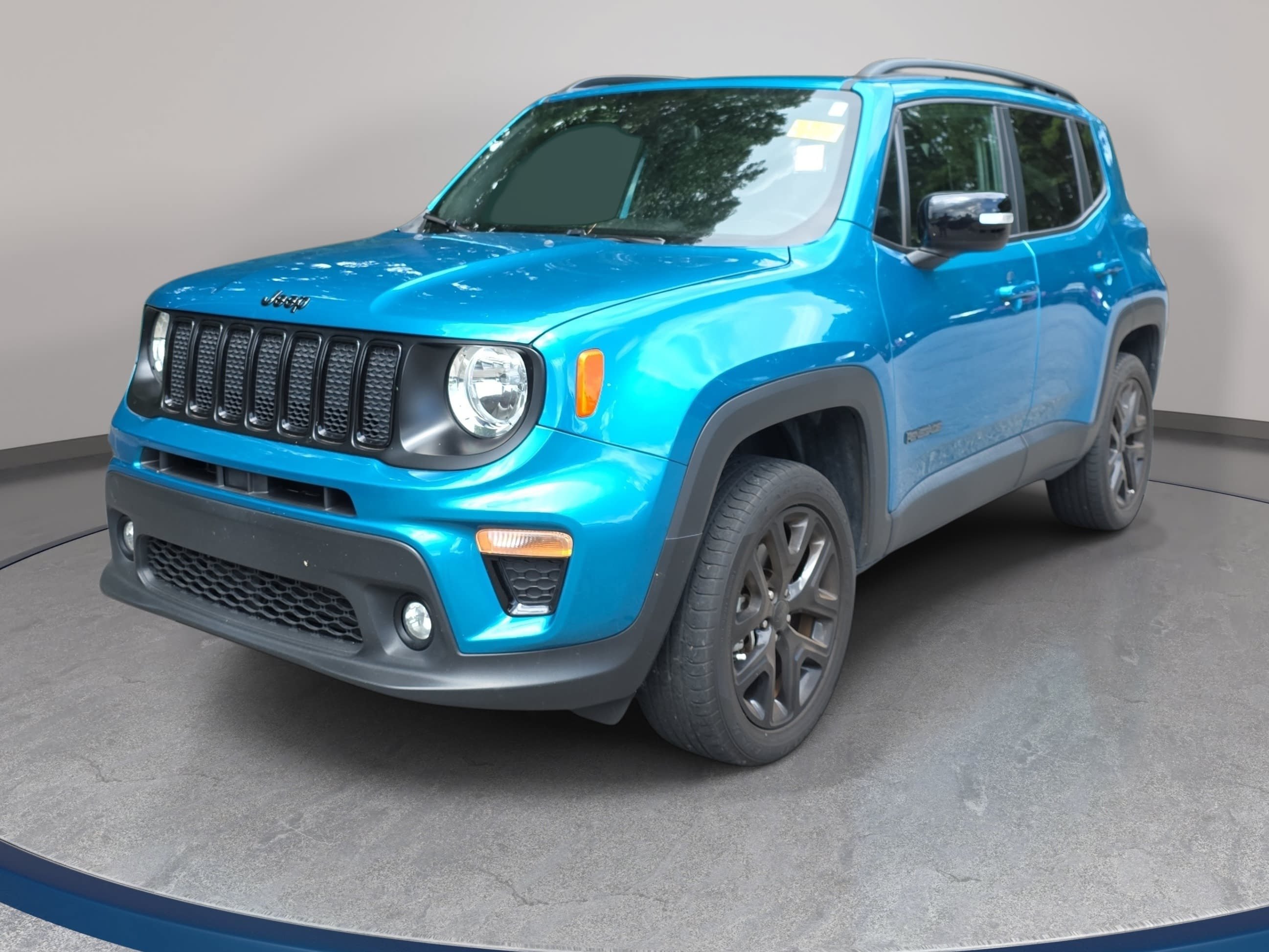 Used 2022 Jeep Renegade Altitude w/ Sun/Sound Group AWD/4WD image 1