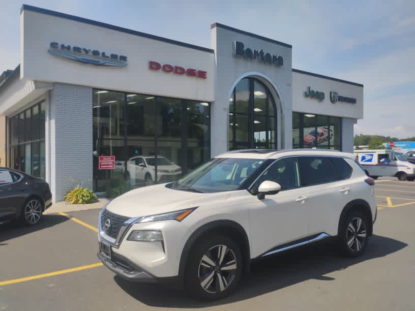 Used 2023 Nissan Rogue SL w/ SL Premium Package AWD/4WD image 1
