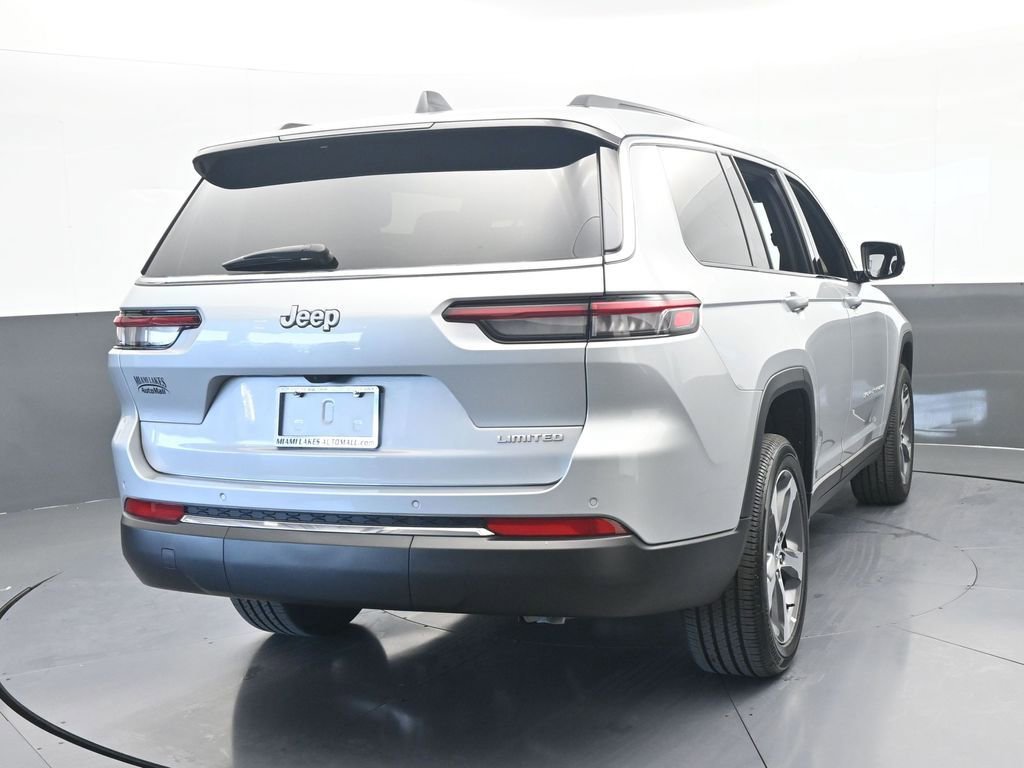 Used 2025 Jeep Grand Cherokee L Limited RWD image 5