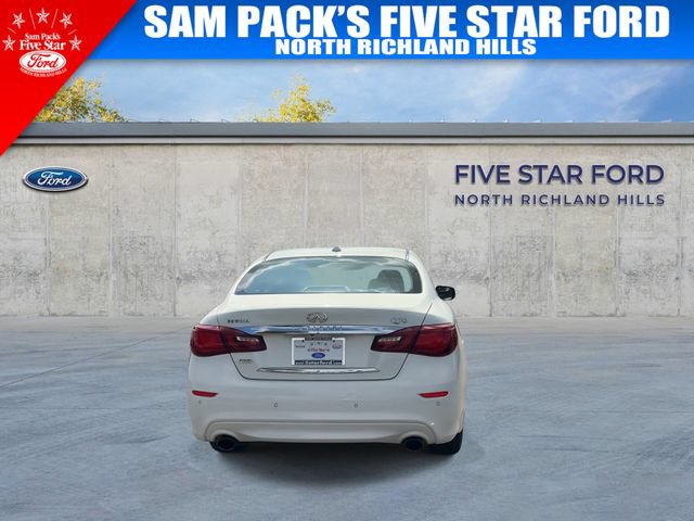 Used 2015 INFINITI Q70 3.7 AWD/4WD image 10