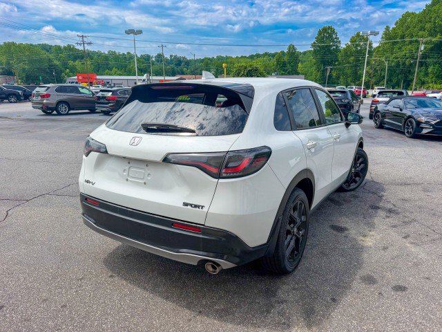Used 2023 Honda HR-V Sport image 4