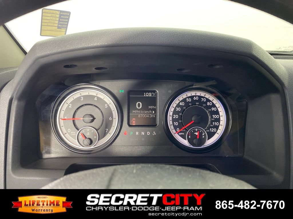 Used 2016 RAM 1500 Express RWD image 17