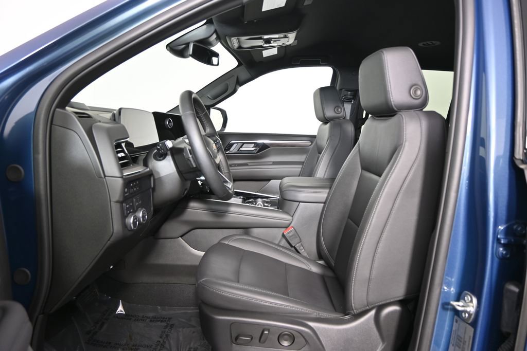 Used 2025 Chevrolet Tahoe LT w/ Comfort Package image 22