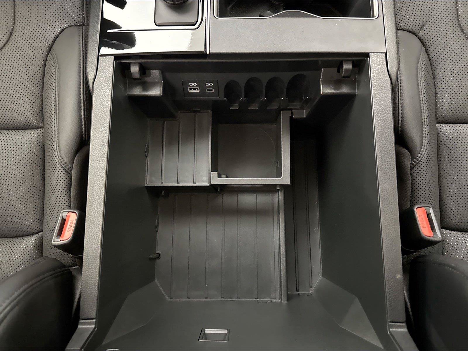 Used 2023 Toyota Tundra SR5 w/ SR5 Premium Package RWD image 34