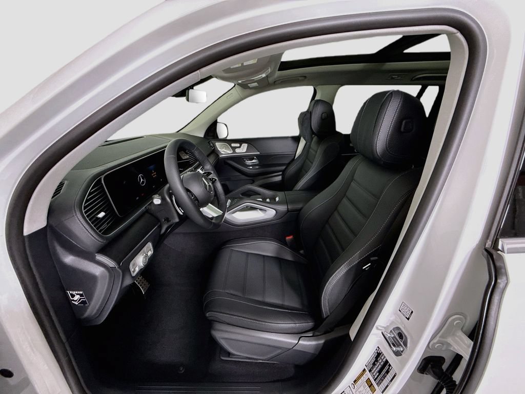 New 2026 Mercedes-Benz GLS 450 4MATIC image 21