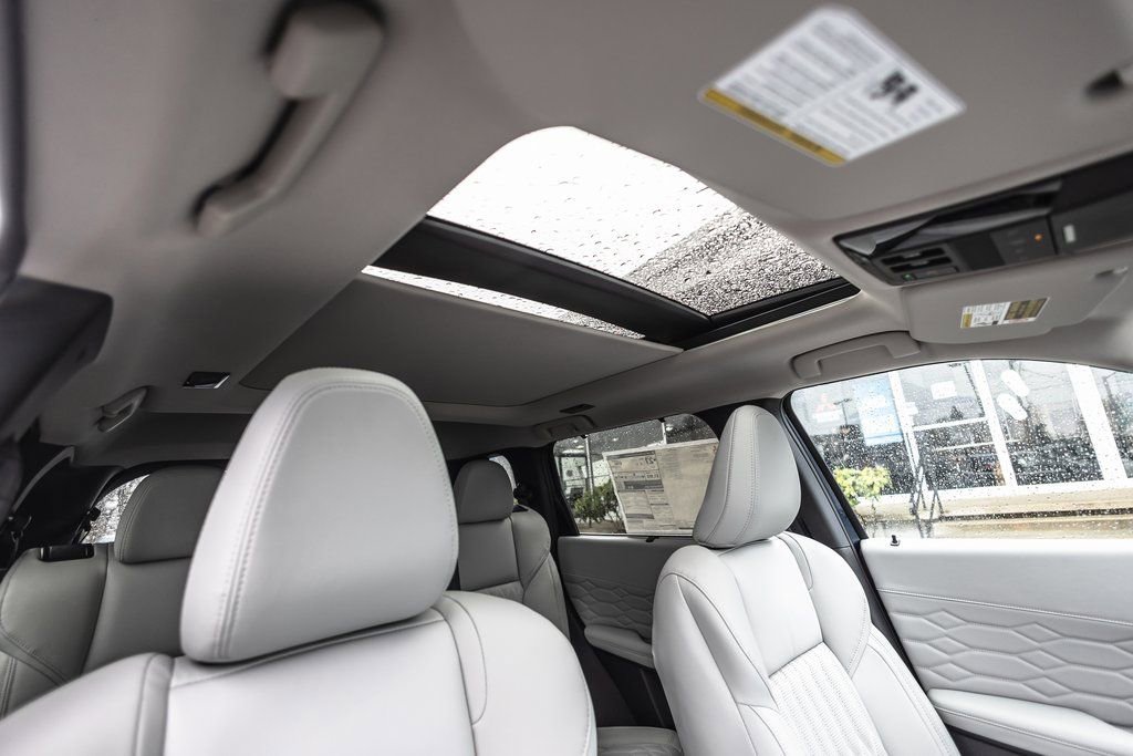New 2026 Mitsubishi Outlander SEL AWD/4WD image 30
