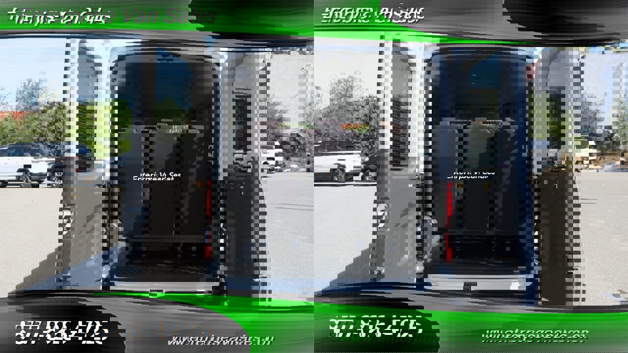 Used 2024 Ford Transit 350 XLT image 11