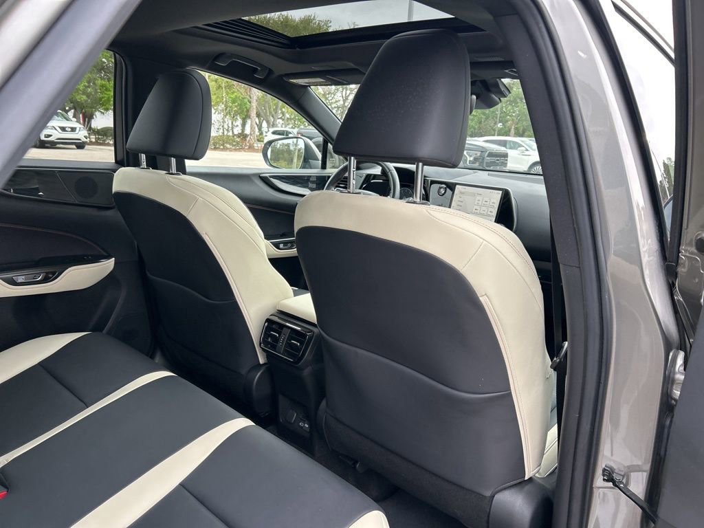 Used 2022 Lexus NX 350 AWD image 46