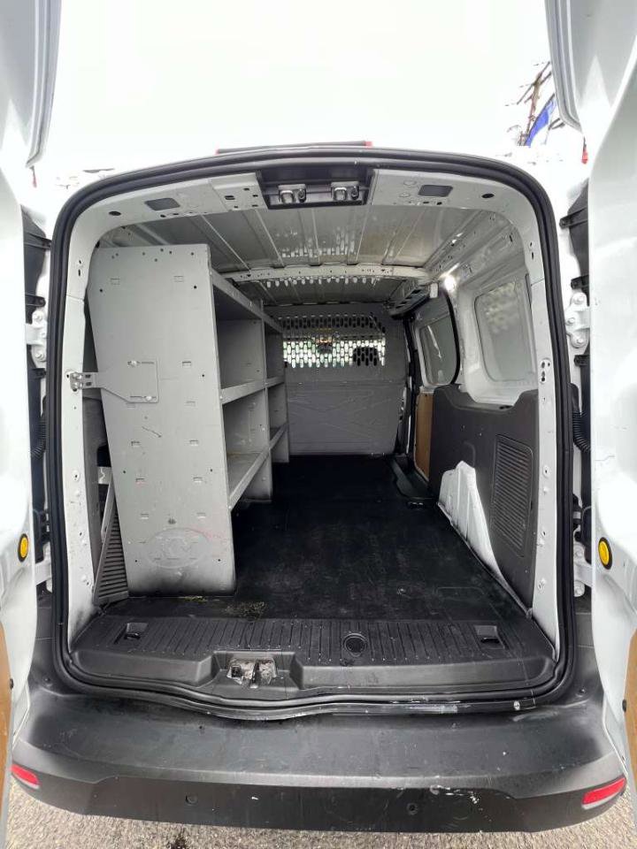 Used 2019 Ford Transit Connect XL image 17