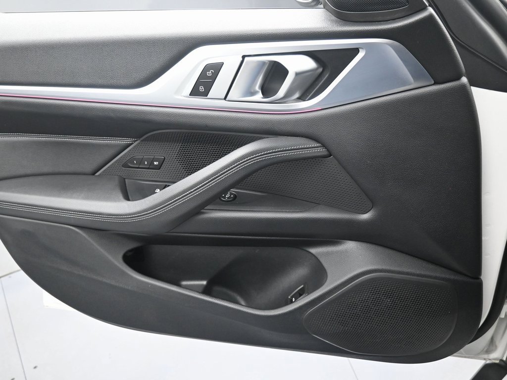 Used 2022 BMW i4 eDrive40 w/ Premium Package image 25